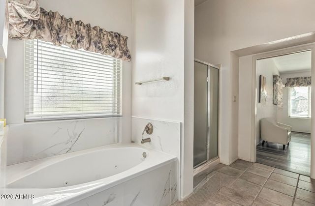 14811 N 44TH Place, Phoenix, AZ 85032