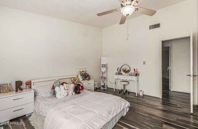 14811 N 44TH Place, Phoenix, AZ 85032