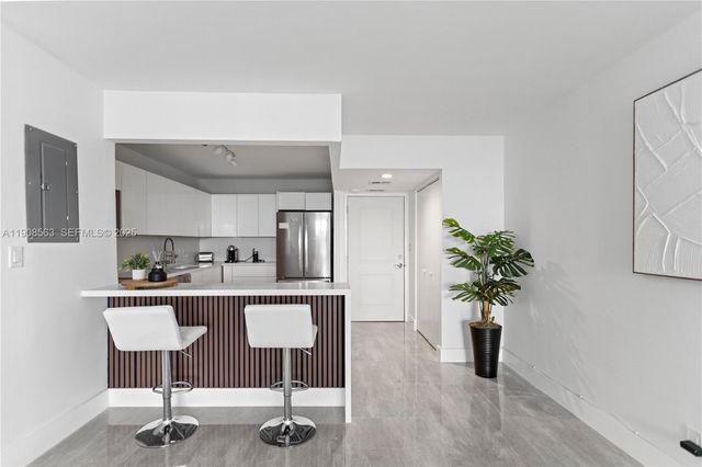 100 Bayview Drive 227, Sunny Isles Beach, FL 33160