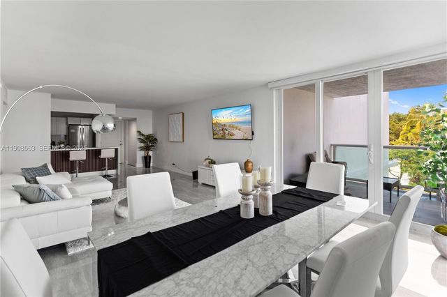 100 Bayview Drive 227, Sunny Isles Beach, FL 33160