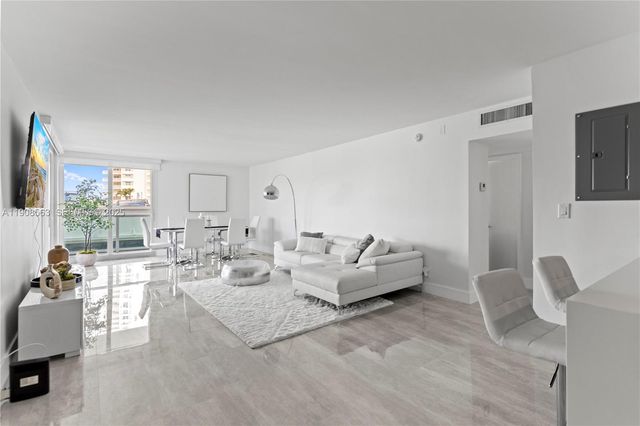 100 Bayview Drive 227, Sunny Isles Beach, FL 33160