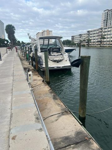 100 Bayview Drive 227, Sunny Isles Beach, FL 33160