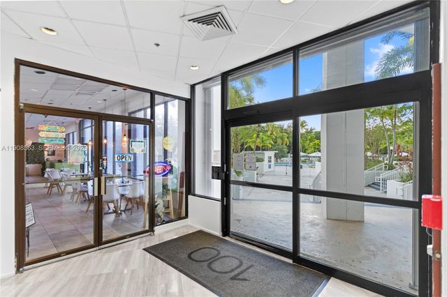100 Bayview Drive 227, Sunny Isles Beach, FL 33160