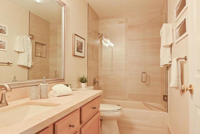 12828 Meadowbreeze Drive, Wellington, FL 33414