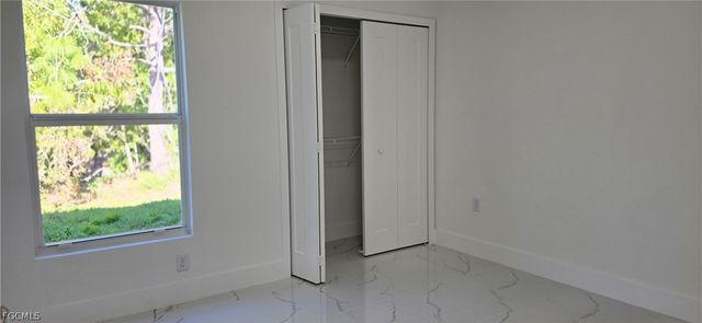 5218 29th ST SW, Lehigh Acres, FL 33973