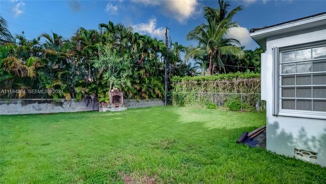 535 W 51st Street, Miami Beach, FL 33140