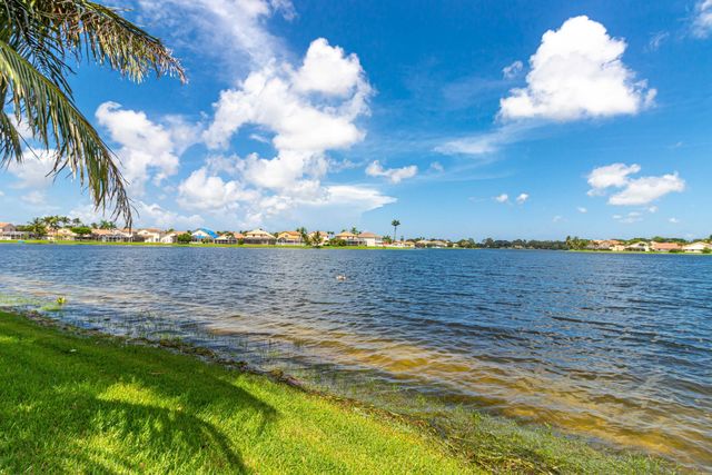 7130 Michigan Isle Road, Lake Worth, FL 33467