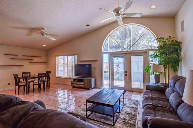 7130 Michigan Isle Road, Lake Worth, FL 33467