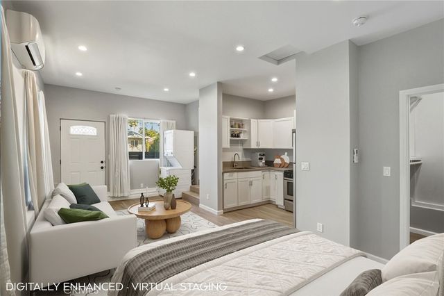 6015 Encino, Encino, CA 91316