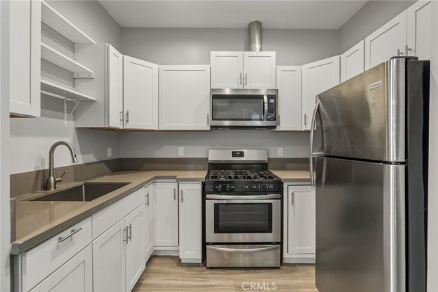 6015 Encino, Encino, CA 91316