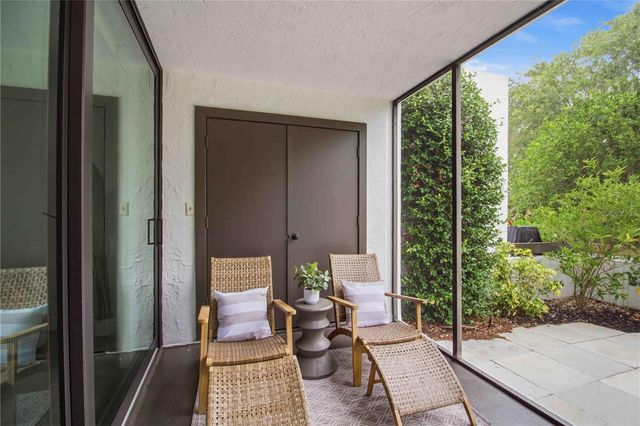 521 BAYPORT WAY 521, Longboat Key, FL 34228
