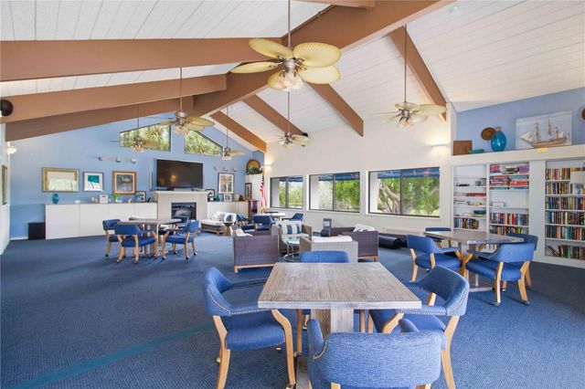 521 BAYPORT WAY 521, Longboat Key, FL 34228