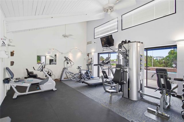 521 BAYPORT WAY 521, Longboat Key, FL 34228