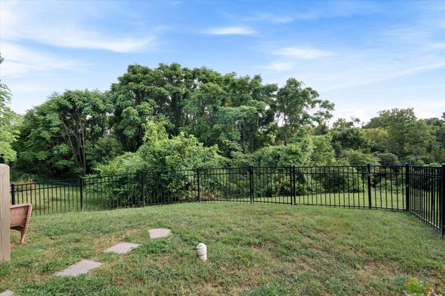 916A Crescent Hill Rd, Nashville, TN 37206
