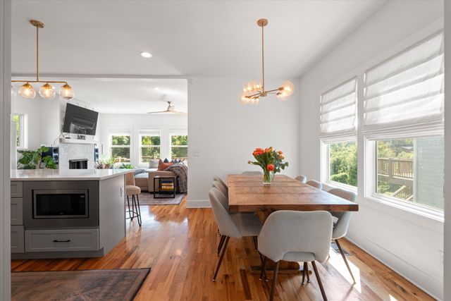916A Crescent Hill Rd, Nashville, TN 37206