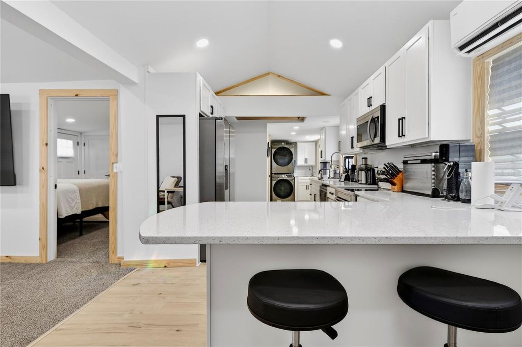 Image 13 of property listing at 607 JEFFERSON STREET, New Smyrna Beach, FL 32168