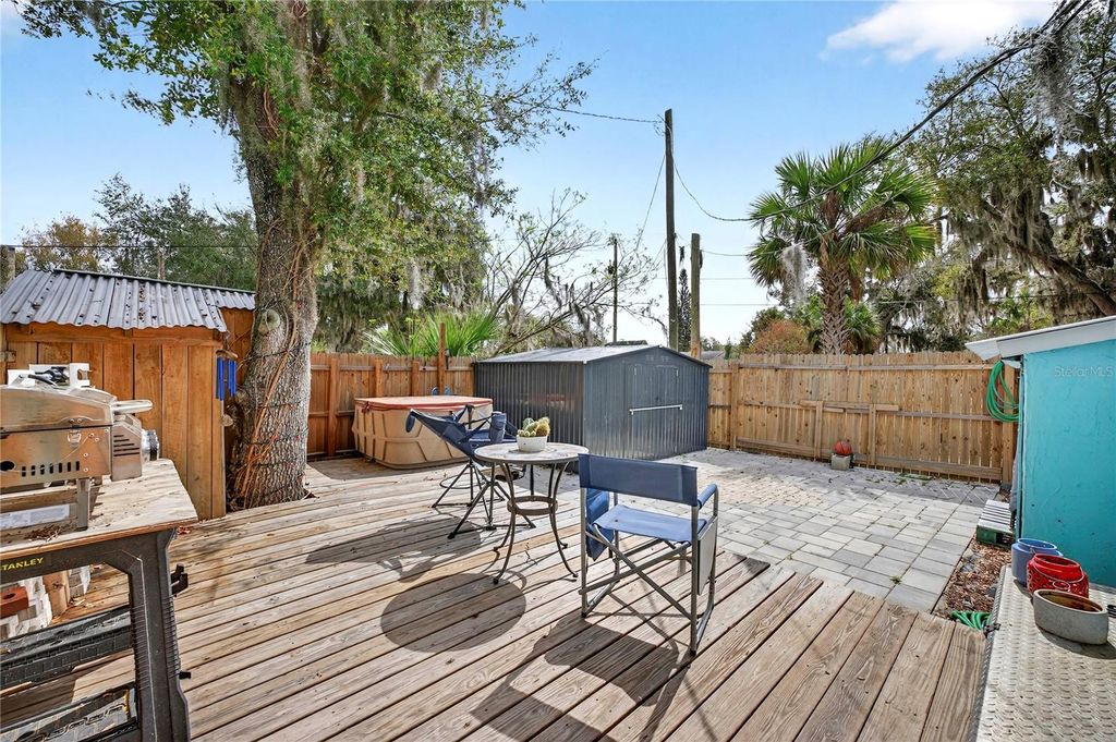 Image 29 of property listing at 607 JEFFERSON STREET, New Smyrna Beach, FL 32168