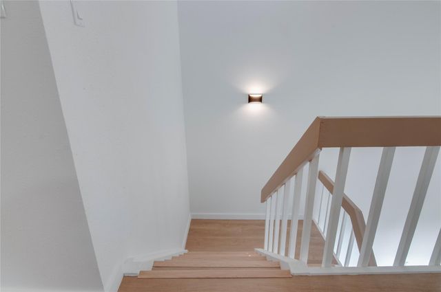 2916 Windchase Blvd 7, Houston, TX 77082