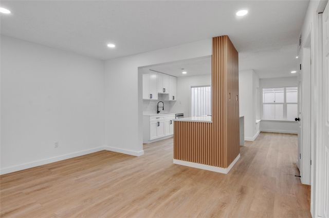 2916 Windchase Blvd 7, Houston, TX 77082