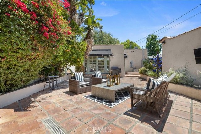 5127 Willowcrest, North Hollywood (los Angeles), CA 91601