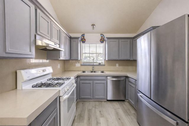 23618 Tree House Lane, Spring, TX 77373