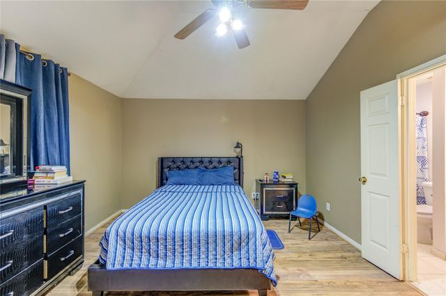 23618 Tree House Lane, Spring, TX 77373