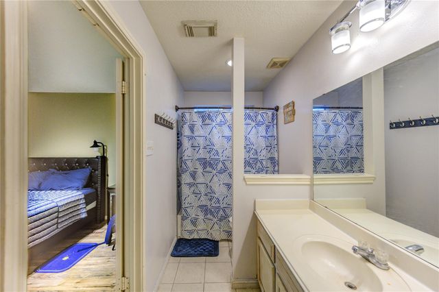 23618 Tree House Lane, Spring, TX 77373