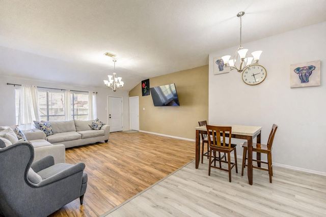 23618 Tree House Lane, Spring, TX 77373