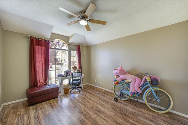 23618 Tree House Lane, Spring, TX 77373