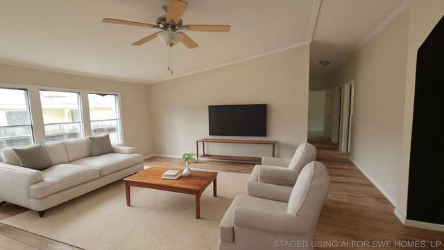 11822 Greenspark Lane, Houston, TX 77044