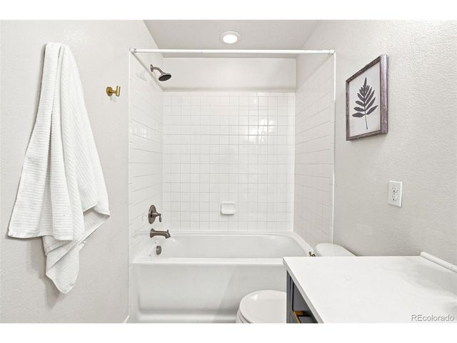 2053 Trenton St, Denver, CO 80238