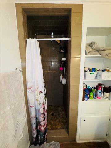 305 S 1st Street, Crandall, TX 75114