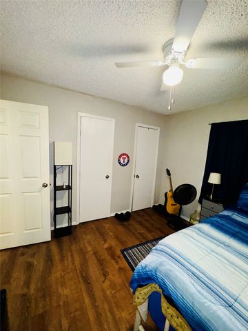 305 S 1st Street, Crandall, TX 75114