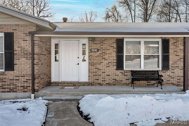 5182 N Royale Drive, Imperial, MO 63052