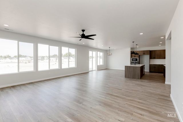 5293 W Yarnell St, Eagle, ID 83616