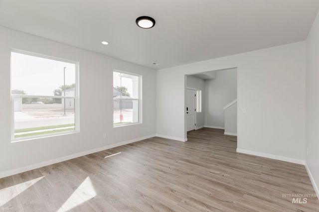 5293 W Yarnell St, Eagle, ID 83616