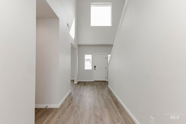 5293 W Yarnell St, Eagle, ID 83616