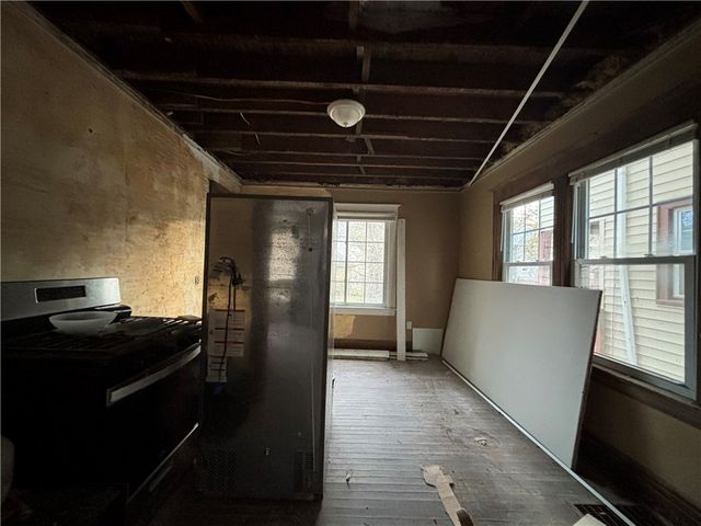 429 Hazelwood, Rochester, NY 14609