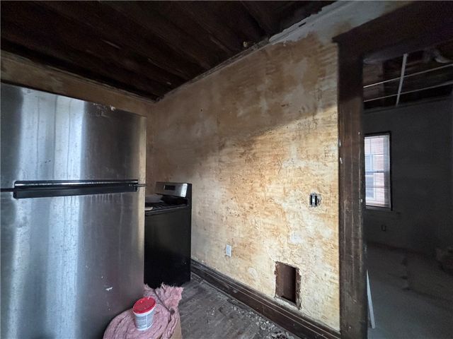 429 Hazelwood, Rochester, NY 14609