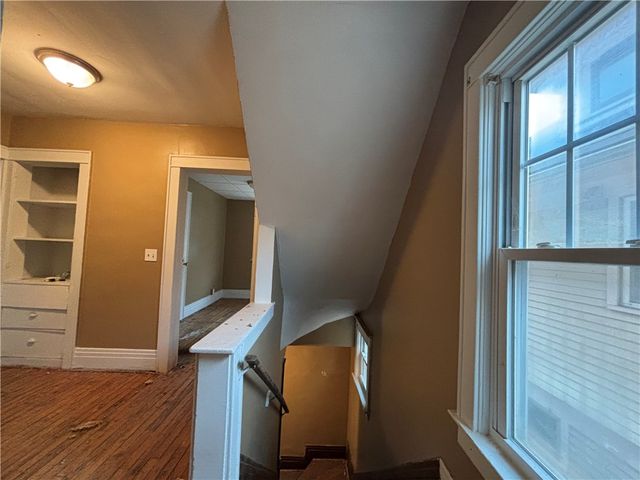 429 Hazelwood, Rochester, NY 14609