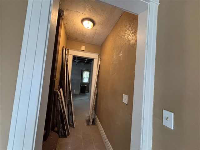 429 Hazelwood, Rochester, NY 14609