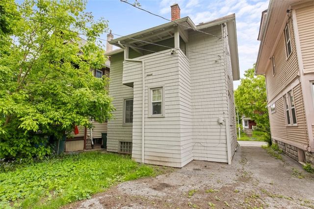 429 Hazelwood, Rochester, NY 14609