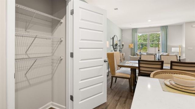 364 Sound Circle, Stockbridge, GA 30281