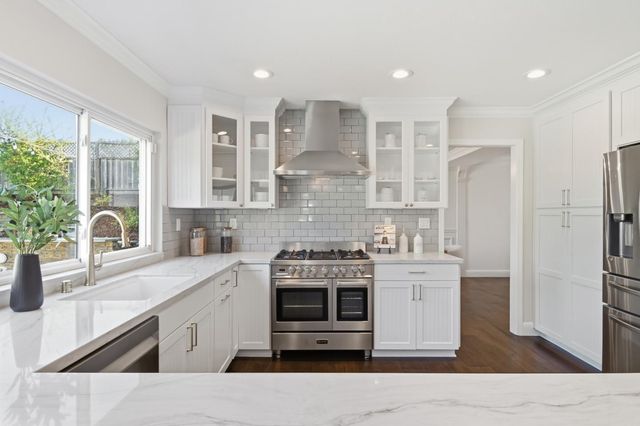 15 Waterloo Court, Belmont, CA 94002