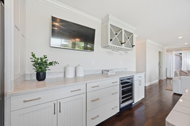 15 Waterloo Court, Belmont, CA 94002
