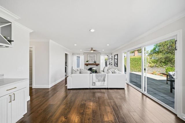 15 Waterloo Court, Belmont, CA 94002