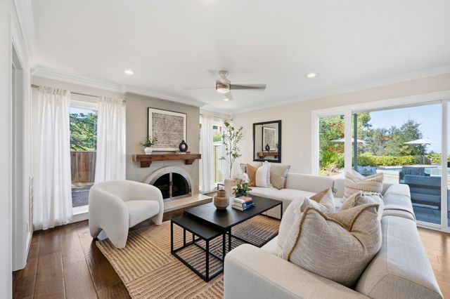 15 Waterloo Court, Belmont, CA 94002