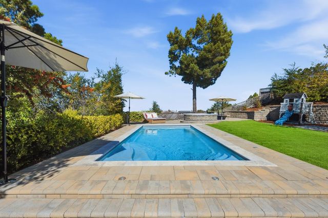 15 Waterloo Court, Belmont, CA 94002