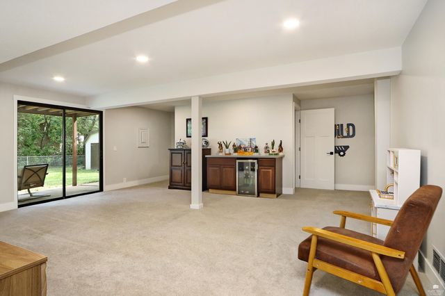 3209 Highland Circle, Manhattan, KS 66503
