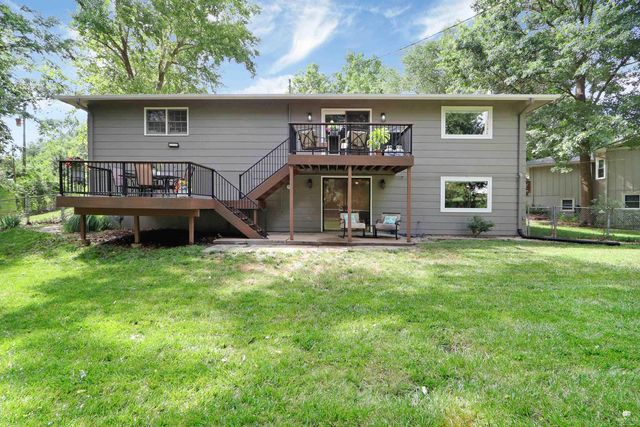 3209 Highland Circle, Manhattan, KS 66503